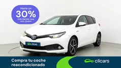 Blanco Usado 2018 Toyota Auris Hybrid Edition Berlina | 15.490 € (Precio justo)