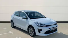 Blanco Usado 2023 Kia Rio | 16.900 € (Precio justo)