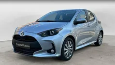 Usado 2024 Toyota Yaris Hybrid Active | 22.750 € (Precio justo)