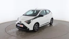 Blanco Usado 2018 Toyota Aygo X-wave Utilitario | 10.499 € (Precio justo)