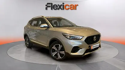 Usado MG ZS Luxury 111 CV (81 kW) 2022 Gris Berlina