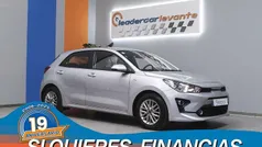 Usado 2022 Kia Rio Active Berlina | 12.300 € (Precio justo)