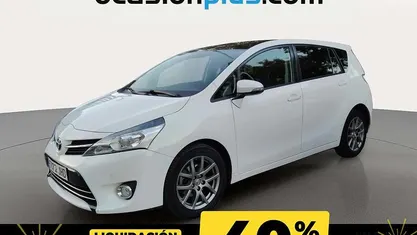 Blanco Usado 2015 Toyota Verso Advance Monovolumen | 11.899 € (Precio justo)