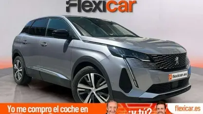 Usado Peugeot 3008 Allure 131 CV (96 kW) 2023 Gris SUV