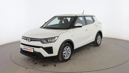 Usado Ssangyong (KGM) Tivoli 128 CV (94 kW) 2021 Blanco SUV