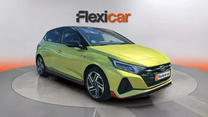 Usado Hyundai i20 N Line 101 CV (74 kW) 2025 Amarillo Utilitario