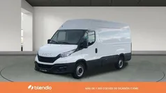 Blanco Usado 2022 Iveco Daily Berlina | 26.473 € (Un poco caro)