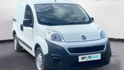 Usado Fiat Fiorino 70 CV (51 kW) 2019 Blanco Monovolumen