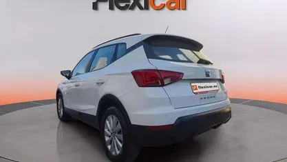 Usado Seat Arona Ecomotive 116 CV (85 kW) 2020 SUV