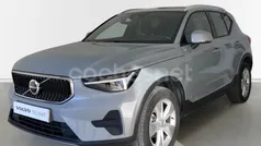 Gris / plata Usado 2024 Volvo XC40 Core SUV | 32.900 € (Precio justo)