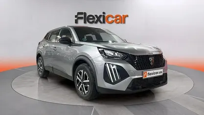 Usado Peugeot 2008 Active 100 CV (73 kW) 2023 SUV