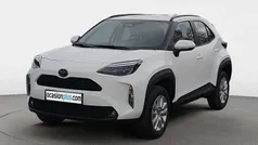 Blanco Nuevo 2024 Toyota Yaris Cross Business Edition SUV | 23.728 € (Buen precio)