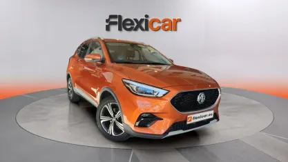 Usado MG ZS Comfort 106 CV (77 kW) 2024 Naranja SUV