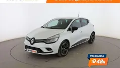 Blanco Usado 2017 Renault Clio IV Zen Berlina | 10.399 € (Precio justo)