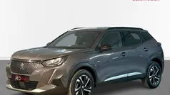 Gris Usado 2023 Peugeot 2008 Allure SUV | 19.700 € (Precio justo)