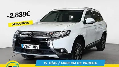 Blanco Usado 2017 Mitsubishi Outlander Motion SUV | 16.112 € (Precio justo)