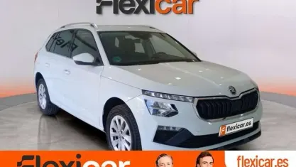 Usado Skoda Kamiq 116 CV (85 kW) 2025 Blanco SUV