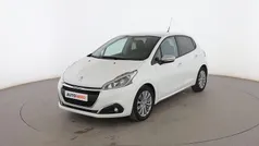 Blanco Usado 2017 Peugeot 208 Style Utilitario | 9499 € (Precio justo)