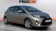 Usado 2015 Toyota Yaris Hybrid Advance Berlina | 11.990 € (Super precio)