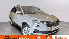 Gris / plata Usado 2023 Skoda Karoq Ambition SUV | 21.990 € (Precio justo)