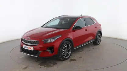 Rojo Usado 2019 Kia XCeed SUV | 16.999 € (Precio justo)