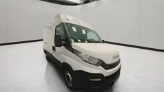 Blanco Usado 2019 Iveco Daily Monovolumen | 22.050 € (Precio justo)