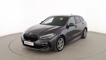 Usado BMW 118 M Sport 136 CV (100 kW) 2021 Gris Utilitario