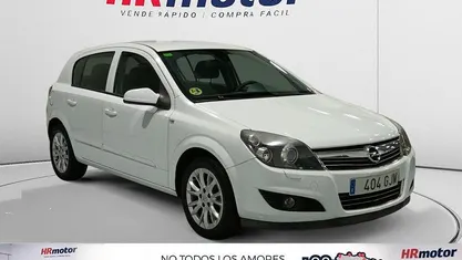 Usado Opel Astra Cosmo 102 CV (75 kW) 2008 Berlina
