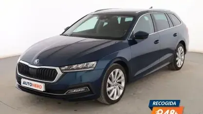Usado Skoda Octavia Style 150 CV (110 kW) 2023 Azul Familiar
