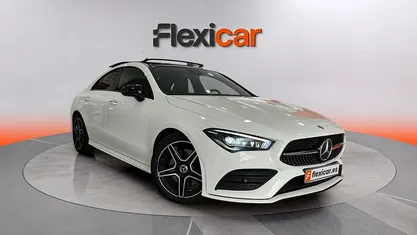 Usado Mercedes CLA200 163 CV (119 kW) 2022 Berlina