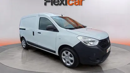 Blanco Usado 2020 Dacia Dokker Acces Monovolumen | 10.690 € (Buen precio)