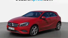 Rojo Usado 2015 Mercedes A200 Style Utilitario | 15.750 € (Buen precio)