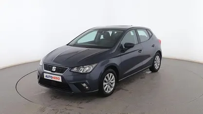 Usado Seat Ibiza Style 80 CV (58 kW) 2019 Gris Utilitario