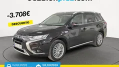 Usado 2021 Mitsubishi Outlander P-HEV Motion SUV | 25.390 € (Precio justo)