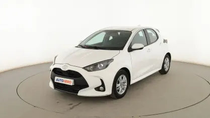 Usado Toyota Yaris Edition 125 CV (91 kW) 2024 Blanco Utilitario