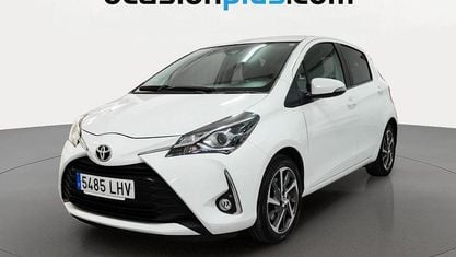 Używany Toyota Yaris Edition 111 KM (81 kW) 2020 Biały Hatchback