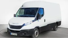 Blanco Usado 2023 Iveco Daily Berlina | 27.728 € (Buen precio)