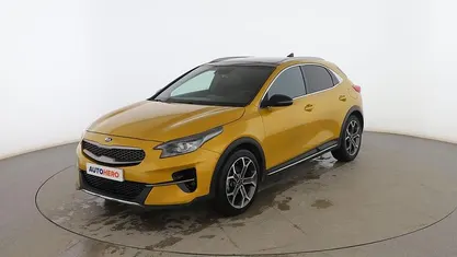 Dorado Usado 2019 Kia XCeed SUV | 17.599 € (Precio justo)