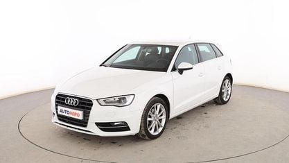 Usado Audi A3 Sportback 150 CV (110 kW) 2016 Blanco Utilitario