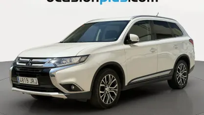 Usado Mitsubishi Outlander Motion 150 CV (110 kW) 2016 Blanco SUV