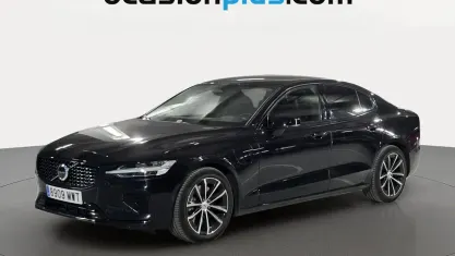 Usado Volvo S60 Plus 455 CV (334 kW) 2024 Negro Berlina