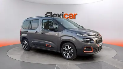 Usado Citroën Berlingo Feel 130 CV (95 kW) 2019 Gris Monovolumen