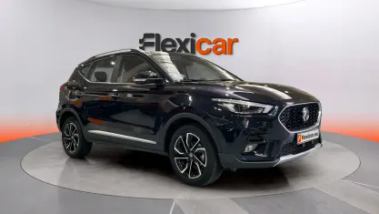 Usado MG ZS Luxury 111 HP (81 kW) 2022 Preto SUV