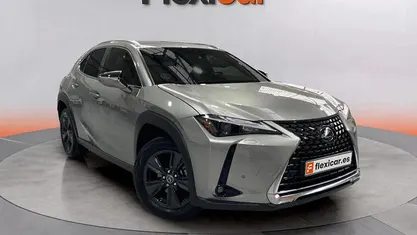 Usado Lexus UX 184 CV (135 kW) 2023 Gris SUV