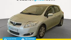 Gris plata Usado 2007 Toyota Auris Utilitario | 5700 € (Super precio)
