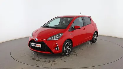 Usado 2019 Toyota Yaris Hybrid Active Utilitario | 15.299 € (Precio justo)