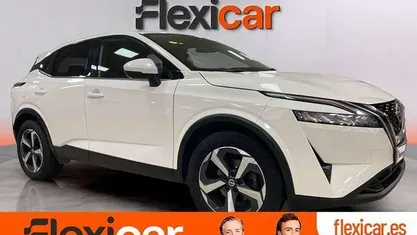 Usado Nissan Qashqai Tekna 158 CV (116 kW) 2022 Blanco SUV