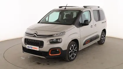 Usado Citroën Berlingo Shine 131 CV (96 kW) 2021 Gris Monovolumen