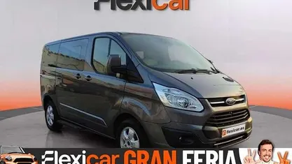Usado Ford Tourneo 131 CV (96 kW) 2016 Blanco Monovolumen