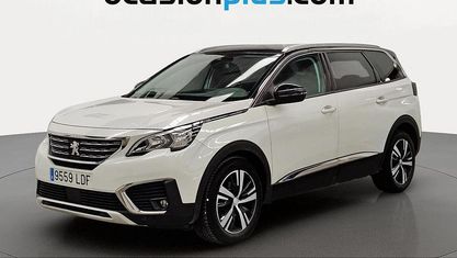 Usado Peugeot 5008 Allure 130 CV (95 kW) 2019 Blanco SUV